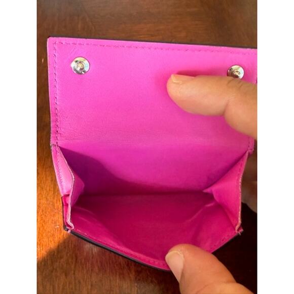 LOUIS VUITTON Tri-Fold Wallet Discovery LV Logo*Fluorescent Pink Rose*Box Incld. - Picture 13 of 14